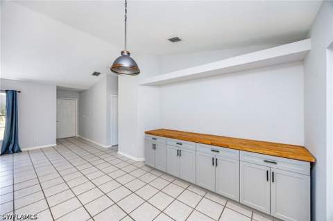 841 8th St SE, Naples FL - photo 8 of 25