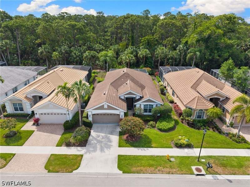 2 bedroom SingleFamilyResidence at 1717 Winding Oaks Way, Thornbrooke, Naples — photo 2