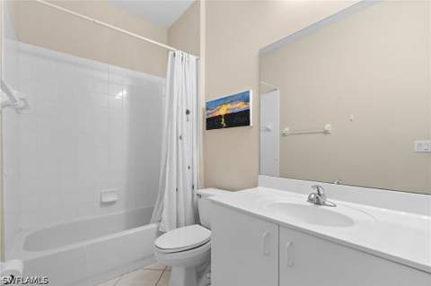 2345 Carrington Ct 204, Naples FL - photo 17 of 22