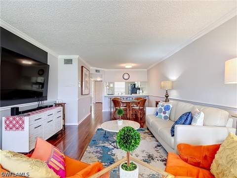 1708 Kings Lake Blvd 5-106, Naples FL - photo 22 of 49