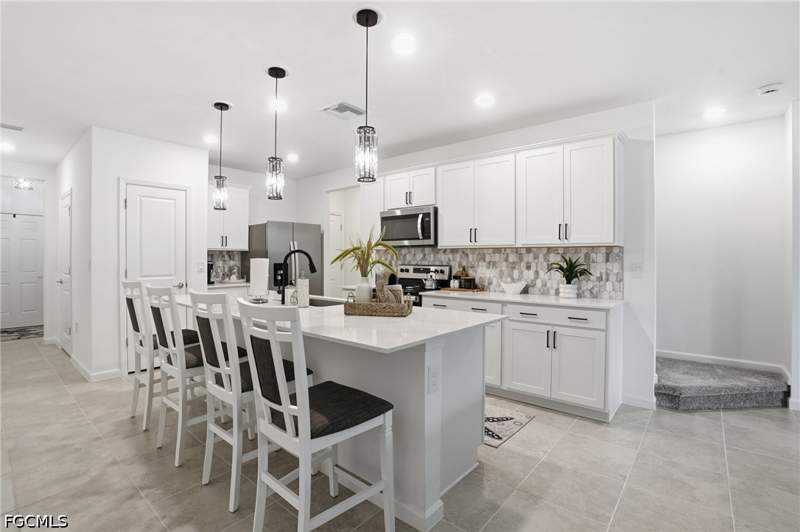 3 bedroom Townhouse at 1451 Weeping Willow Ct, Sawgrass At Coral Lakes, Cape Coral — photo 2