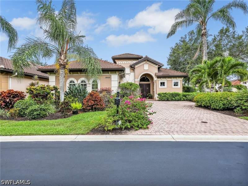 3 bedroom SingleFamilyResidence at 20011 Montessa Ct, Savona, Estero — photo 3