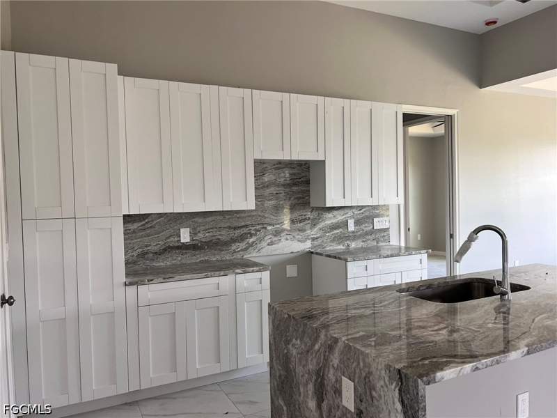 3 bedroom SingleFamilyResidence at 2500 33rd St SW, Lehigh Acres, Lehigh Acres — photo 4