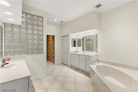 4141 Bay Beach Ln 4P3, Fort Myers Beach FL - photo 15 of 39