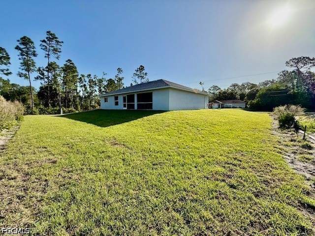 3 bedroom SingleFamilyResidence at 1017 Maple Ave N, Lehigh Acres, Lehigh Acres — photo 4
