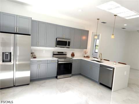 347 Rancho Ave, Lehigh Acres FL - photo 6 of 16
