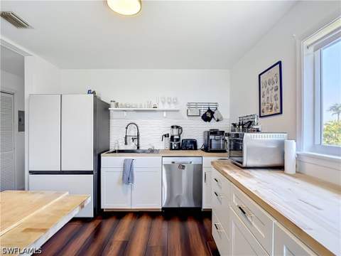 4549 Courtney Rd, St James City FL - photo 13 of 34