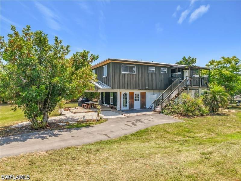 3 bedroom SingleFamilyResidence at 4549 Courtney Rd, Gulf Shores Estates, St James City — photo 2