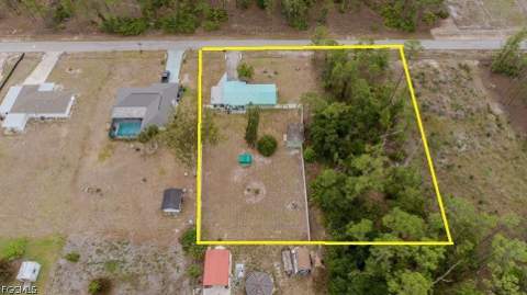 1313 Cleveland Ave, Lehigh Acres FL - photo 15 of 18