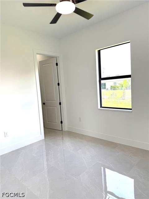 353 Pomona St, Lehigh Acres FL - photo 9 of 17