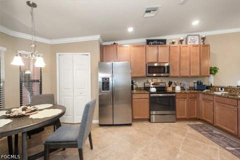 13750 Julias Way 528, Fort Myers FL - photo 16 of 33