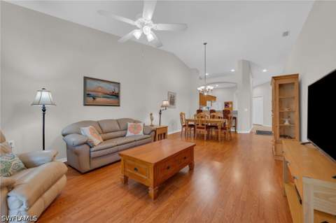 6234 Mandalay Cir 57, Naples FL - photo 13 of 19