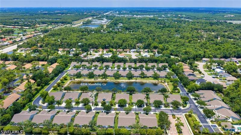 3 bedroom Attached at 6234 Mandalay Cir 57, Mandalay, Naples — photo 3