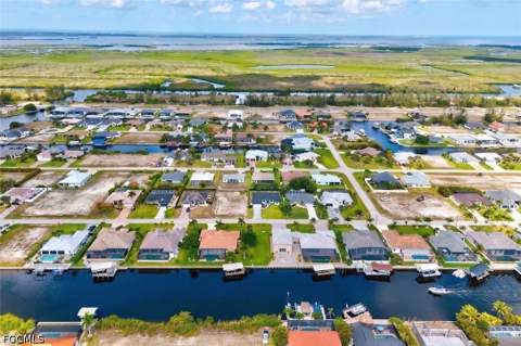 437 NW 38th Pl, Cape Coral FL - photo 24 of 25