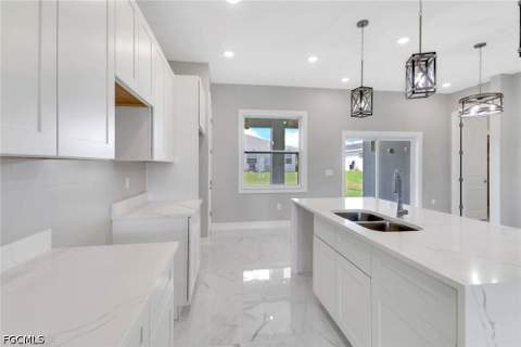 6138 Holt Ct, Fort Myers FL - photo 12 of 28
