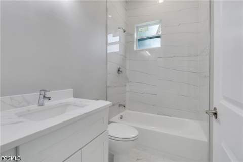 6138 Holt Ct, Fort Myers FL - photo 22 of 28