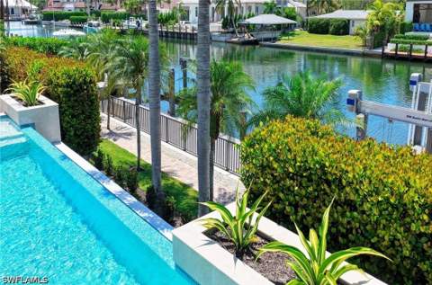 1888 6th St S, Naples FL - photo 17 of 37