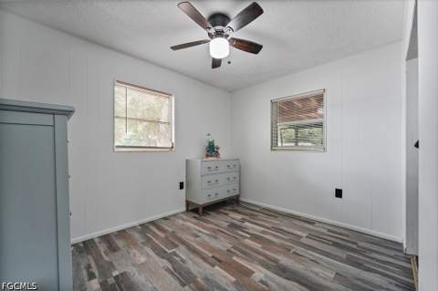 912 Hibiscus Ln, North Fort Myers FL - photo 16 of 31