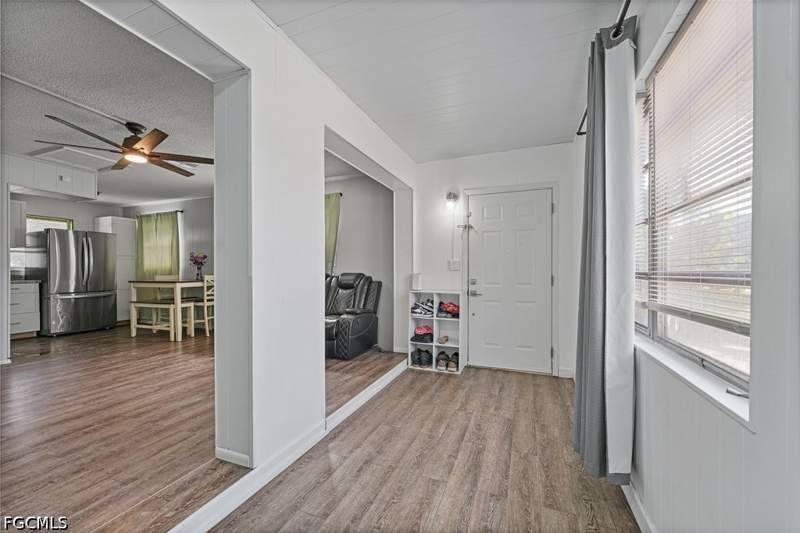 3 bedroom SingleFamilyResidence at 912 Hibiscus Ln, Tropic Isles, North Fort Myers — photo 3