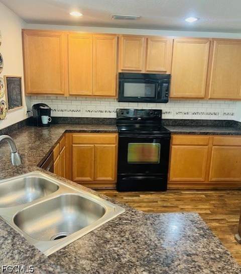 6361 Brant Bay Blvd 101, North Fort Myers FL - photo 10 of 23