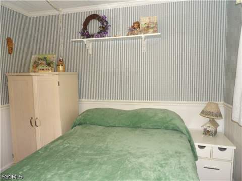 242 Shrub Ln N, North Fort Myers FL - photo 10 of 20