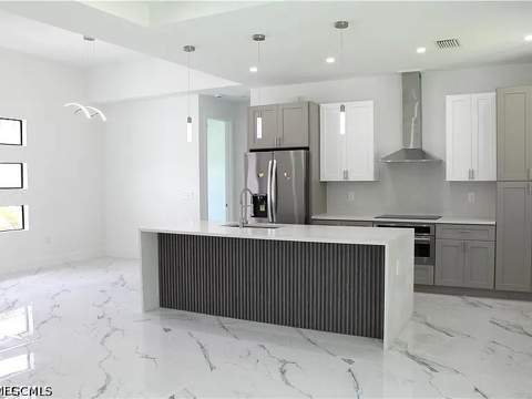 2504 E 2nd St, Lehigh Acres FL - photo 6 of 25