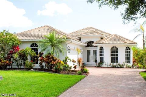 4388 Pomarine Ct, Naples FL - photo 8 of 22