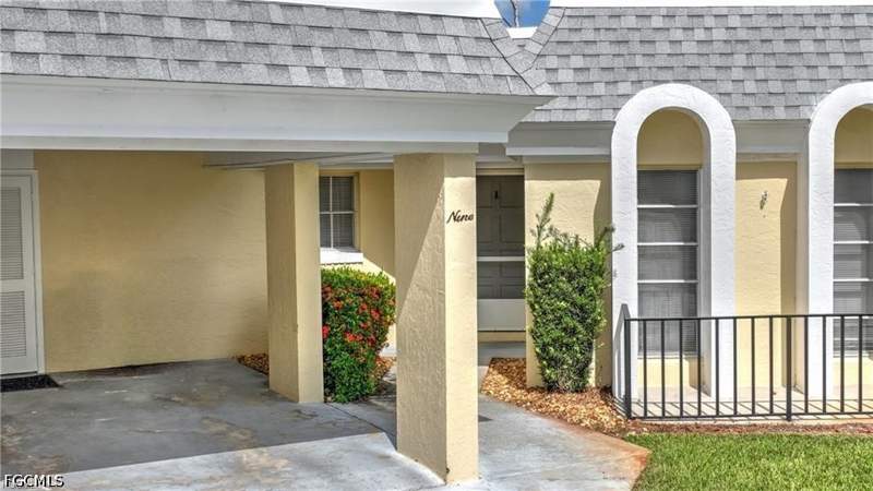 2 bedroom Attached at 9 Park Lane Cir, East Greens Land Condo, Lehigh Acres — photo 3