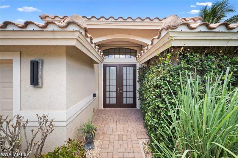4 bedroom SingleFamilyResidence at 955 Tivoli Ct, Briarwood, Naples — photo 4