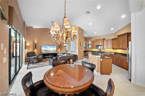 955 Tivoli Ct, Naples FL - photo 9 of 45