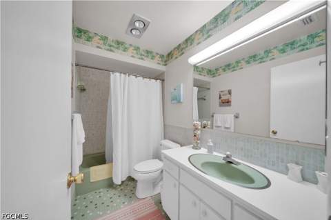 8741 Lueck Ln 5, Fort Myers FL - photo 14 of 33