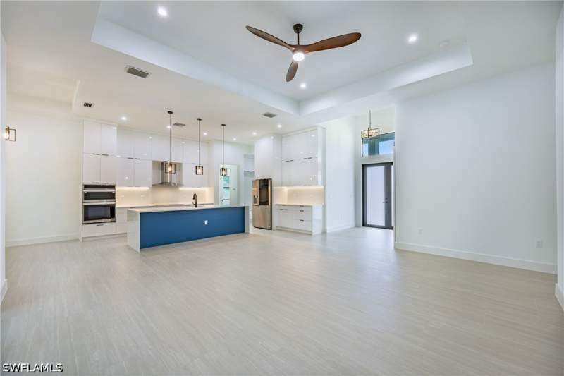 4 bedroom SingleFamilyResidence at 4248 13th Ave SW, Golden Gate Estates, Naples — photo 4