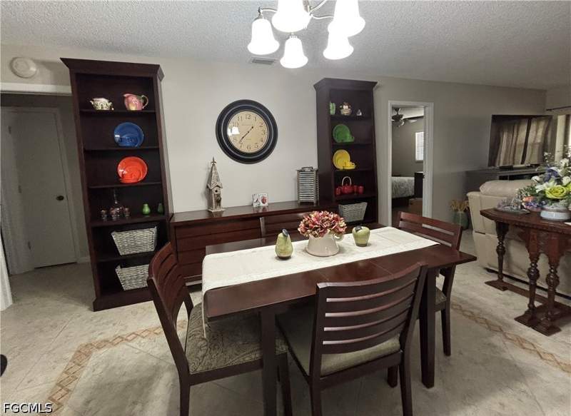 3 bedroom Attached at 1514 Palm Woode Dr, Myerlee Park Homes Condo, Fort Myers — photo 5