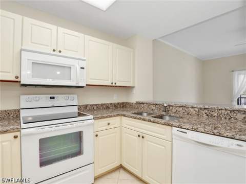 201 Arbor Lake Dr 2-201, Naples FL - photo 14 of 48