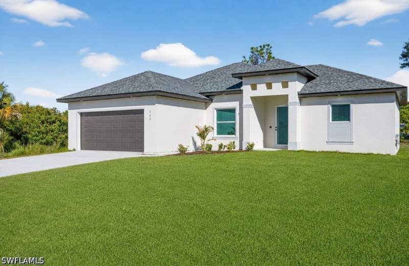 4 bedroom SingleFamilyResidence at 370 Butler Ave S, Lehigh Acres, Lehigh Acres — photo 2