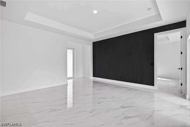 4 bedroom SingleFamilyResidence at 370 Butler Ave S, Lehigh Acres, Lehigh Acres — photo 4