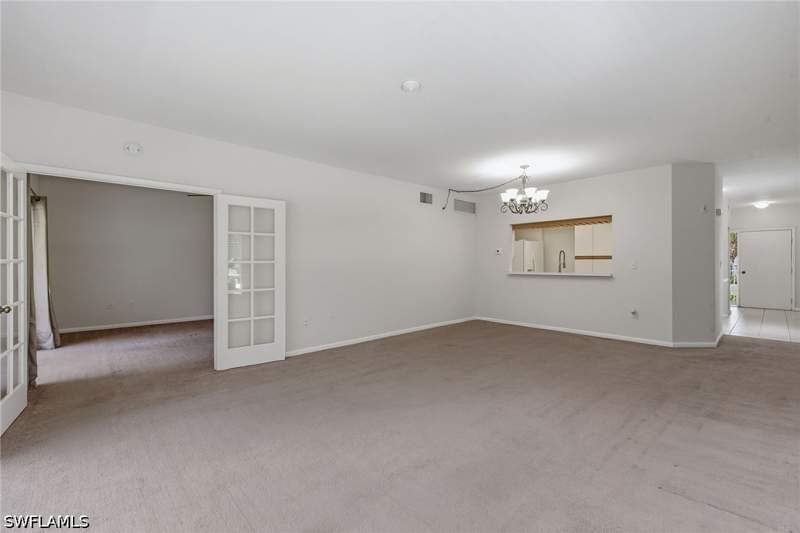 2 bedroom Condominium at 816 W Elkcam Cir 101, Villa Del Mare Of Marco Island, Marco Island — photo 5