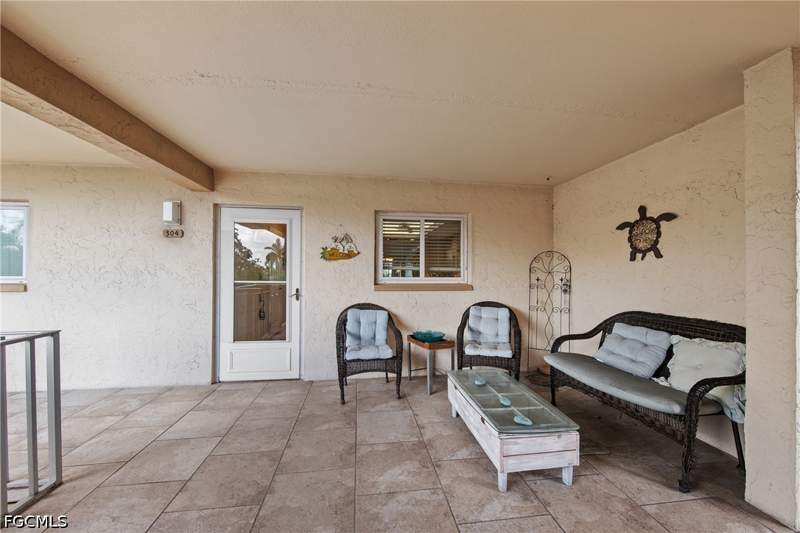 2 bedroom Condominium at 4309 Mariner Way 304, Town And River, Fort Myers — photo 3