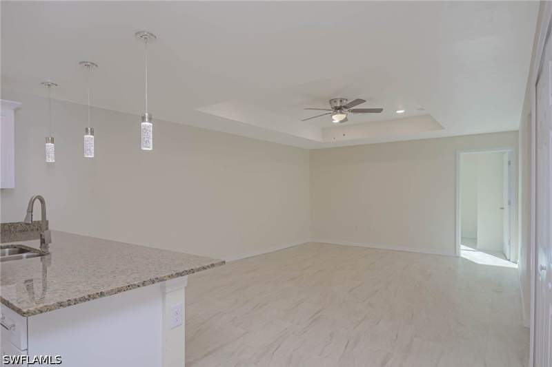 4 bedroom SingleFamilyResidence at 2120 French St, Fort Myers, Fort Myers — photo 5