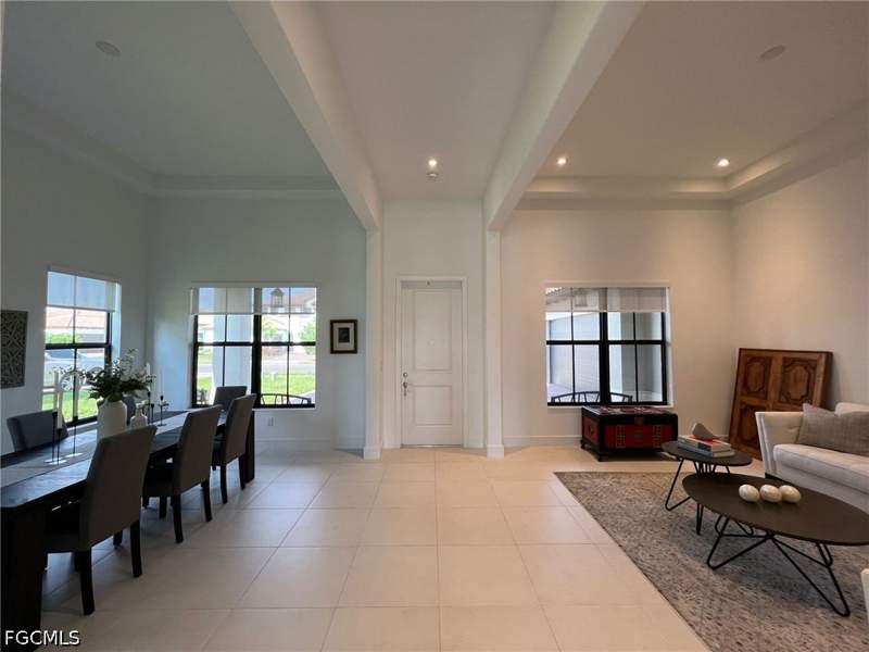 4 bedroom SingleFamilyResidence at 4957 Corrado Ave, Maple Ridge, Ave Maria — photo 5