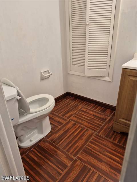 4909 Catalina Dr 49, Naples FL - photo 8 of 10