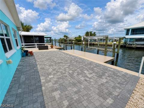 2691 Geary St, Matlacha FL - photo 12 of 41
