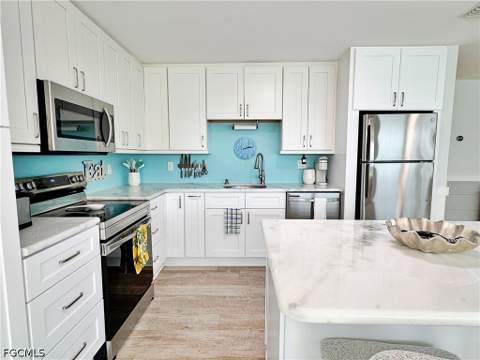 2691 Geary St, Matlacha FL - photo 23 of 41