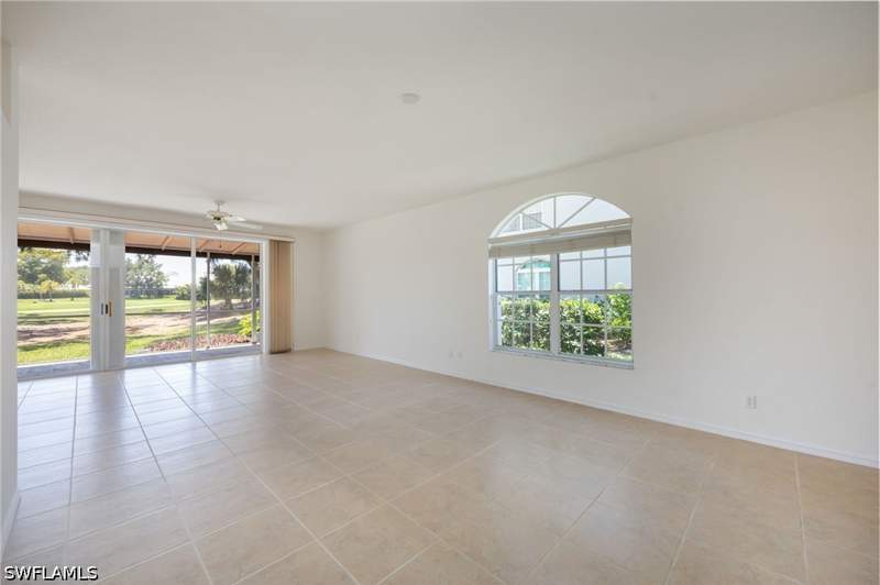 3 bedroom Condominium at 13100 Hamilton Harbour Dr G12, Bermuda Greens, Naples — photo 4