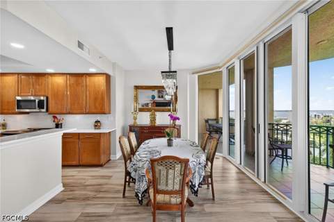 3426 Hancock Bridge Pkwy 707, North Fort Myers FL - photo 7 of 46
