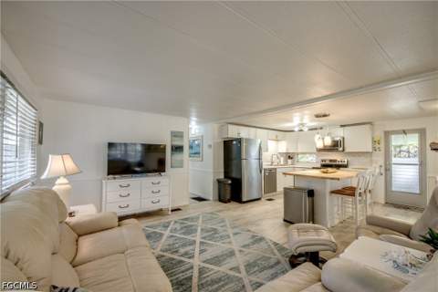 5510 Back Bay Bend, North Fort Myers FL - photo 14 of 36