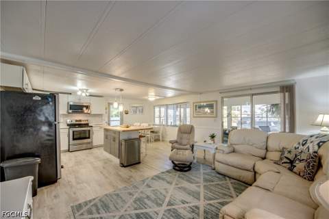 5510 Back Bay Bend, North Fort Myers FL - photo 17 of 36