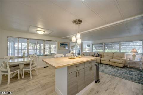 5510 Back Bay Bend, North Fort Myers FL - photo 7 of 36