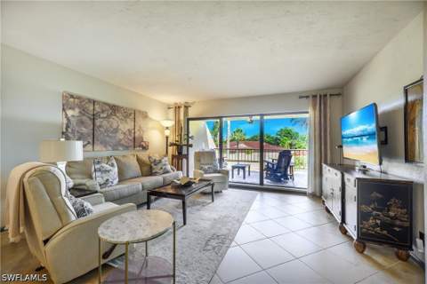 6350 Pelican Bay Blvd 102B, Naples FL - photo 8 of 28