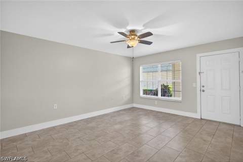 4910 Cougar Ct N 1-103, Naples FL - photo 11 of 37